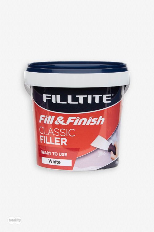 Front of Fill & Finish classic ready to use filler 1.5kg tub